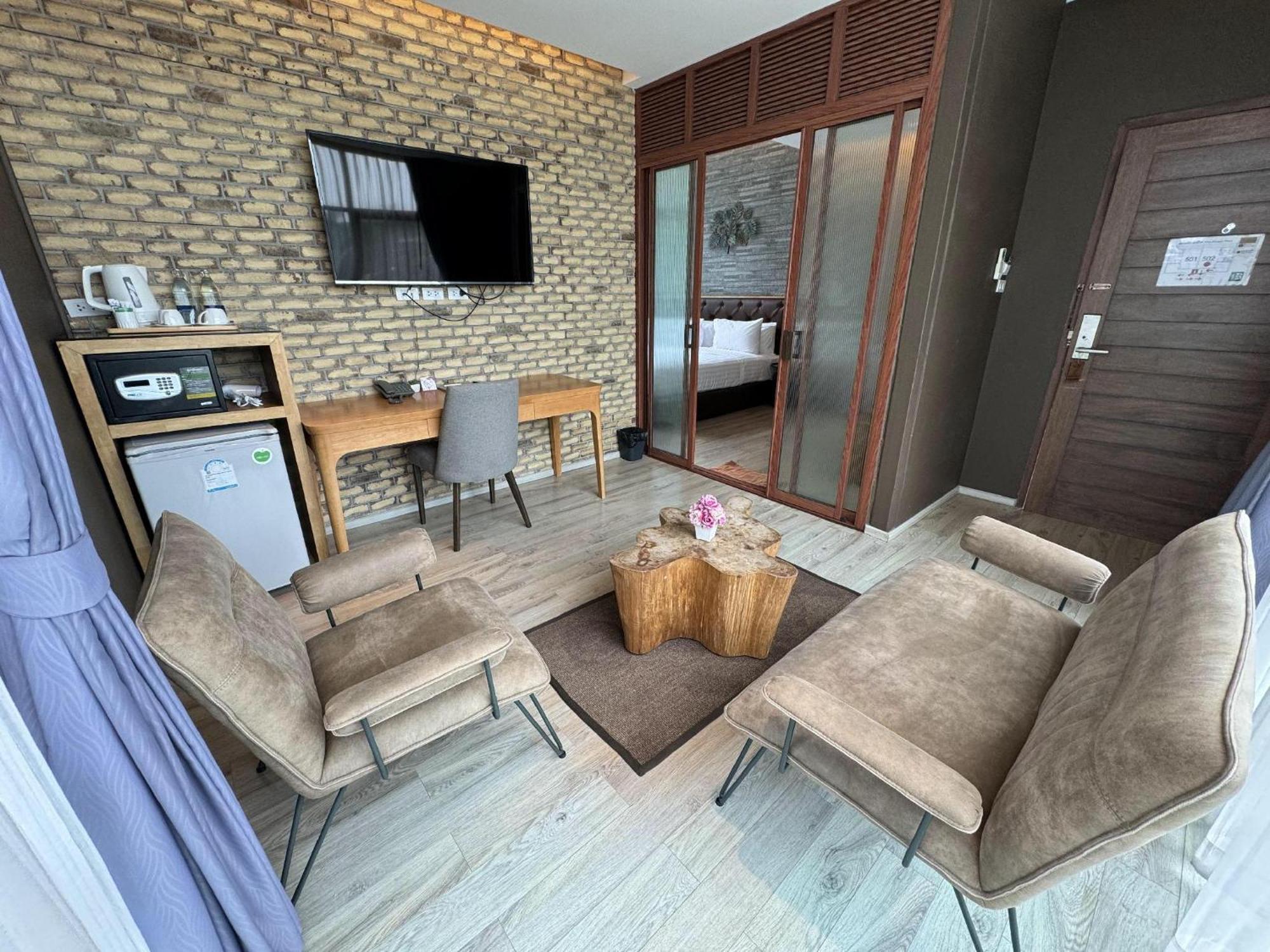 La Isla Pranburi Beach Resort Sam Roi Yot Luaran gambar