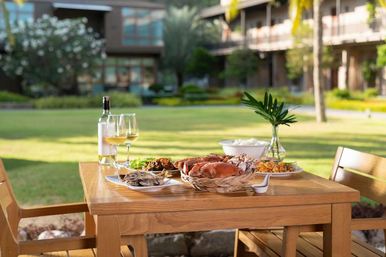 La Isla Pranburi Beach Resort Sam Roi Yot Luaran gambar
